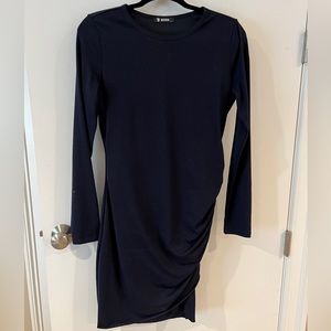 Long sleeve dress with ruching navy